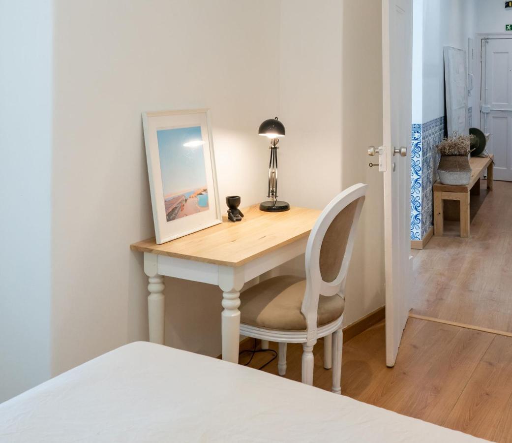 Casa St Yves - Sunny Flat In Setubal On Av Luisa Todi Apartment Exterior photo